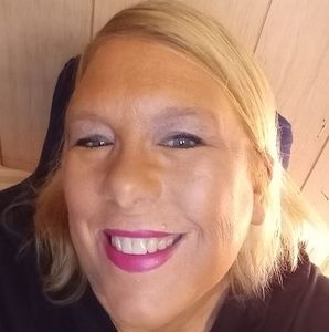 Meet your Posher, Jenny